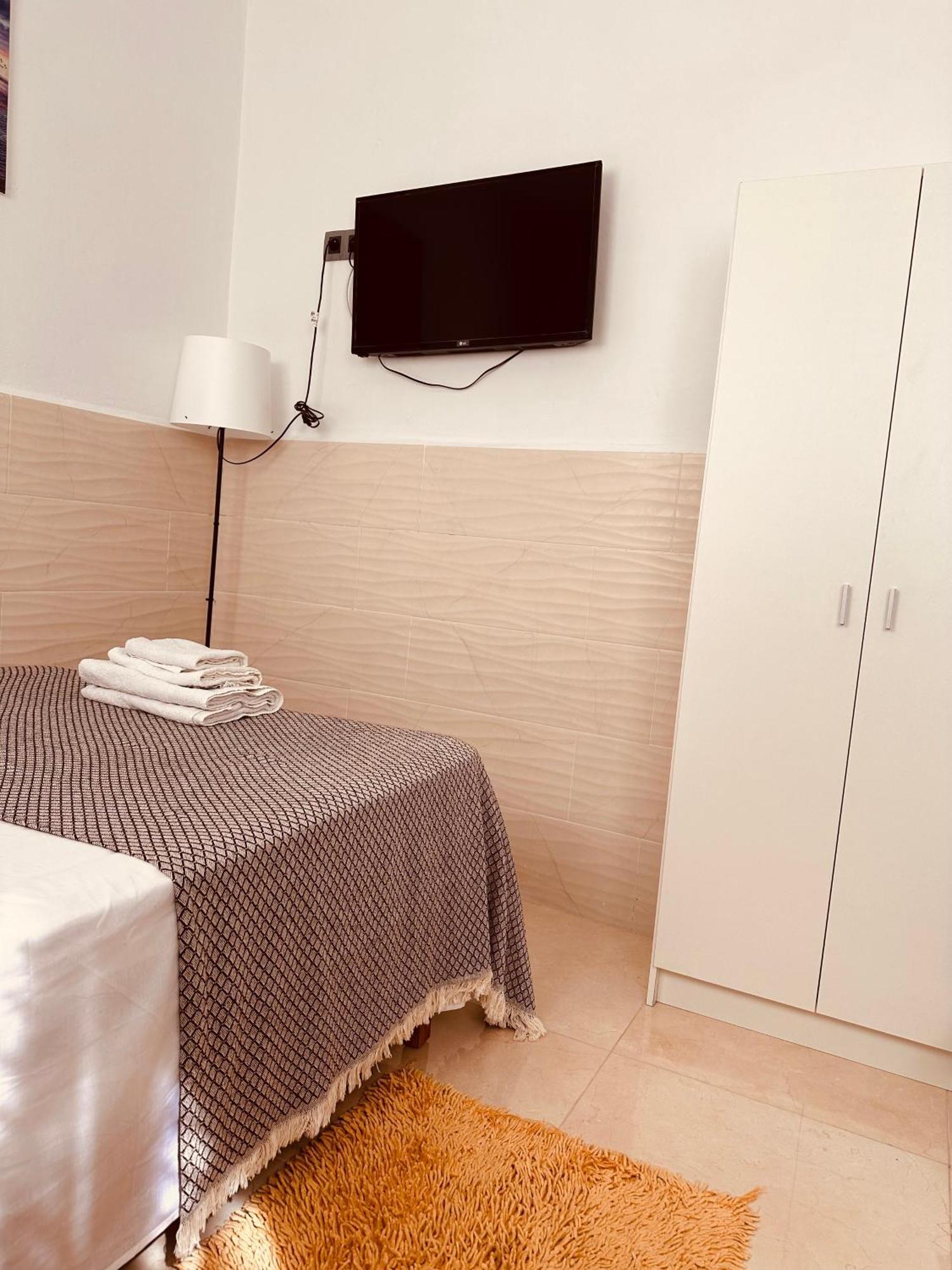 Estudios Murallas Merinies Сеута Экстерьер фото